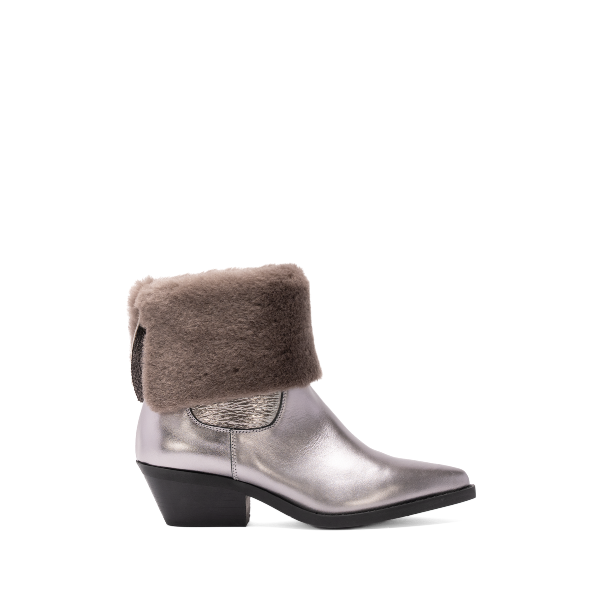 Scarlett Chase Forage pull on boot in metallic silver with a brown shearling collar | Profile of boot facing right with collar down on white background
