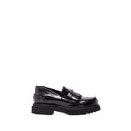 Scarlett Chase Avery Lug Loafer in Black Leather | Profile on a white background