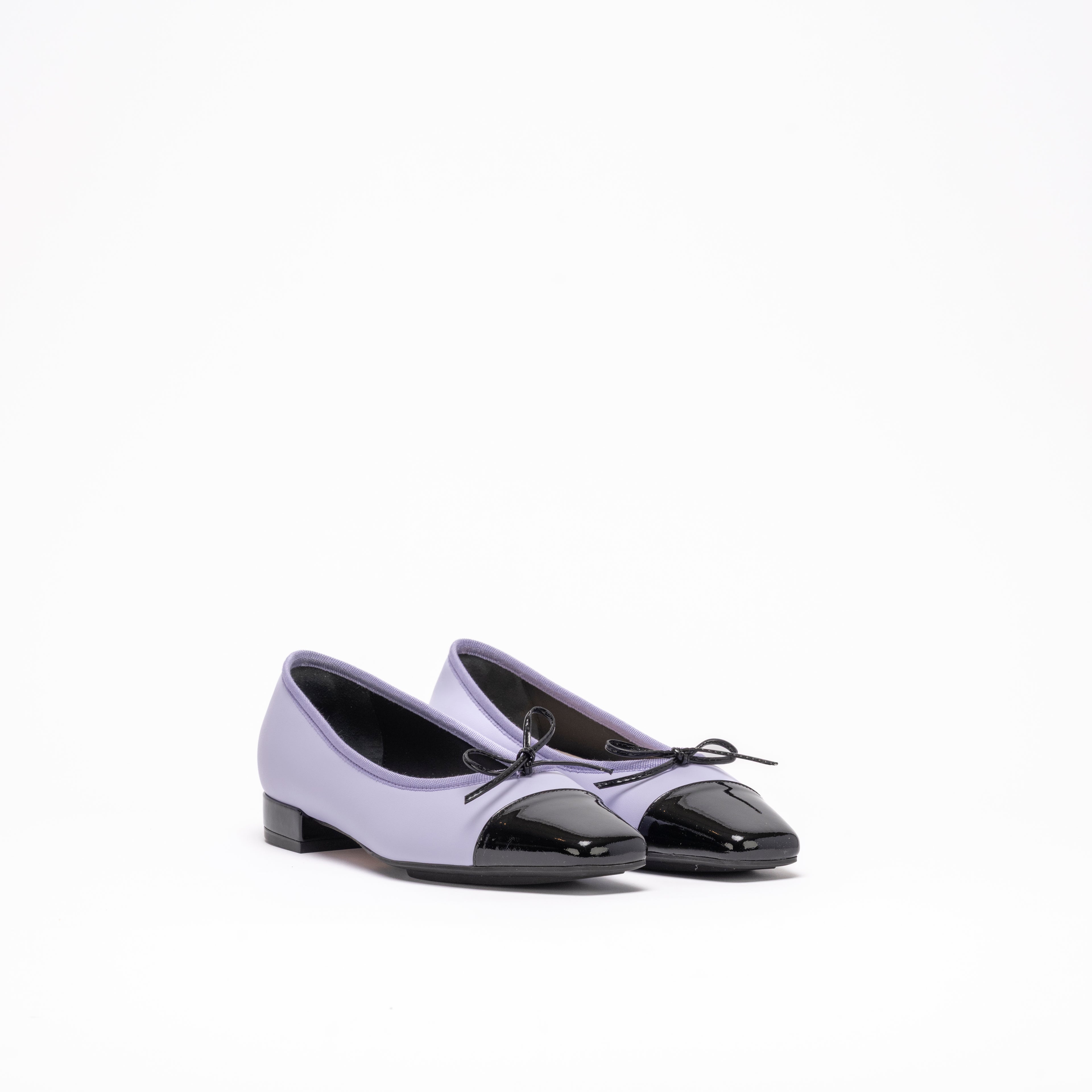 BETHANY BALLET | LAVENDER NAPA / BLACK PATENT