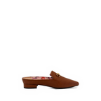 Scarlett Chase Weston Mule in Caramel Napa with floral lining and an SC gold accessory | Profile on white background